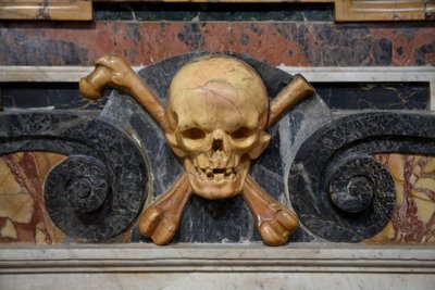 Detalle de un monumento de Unknown